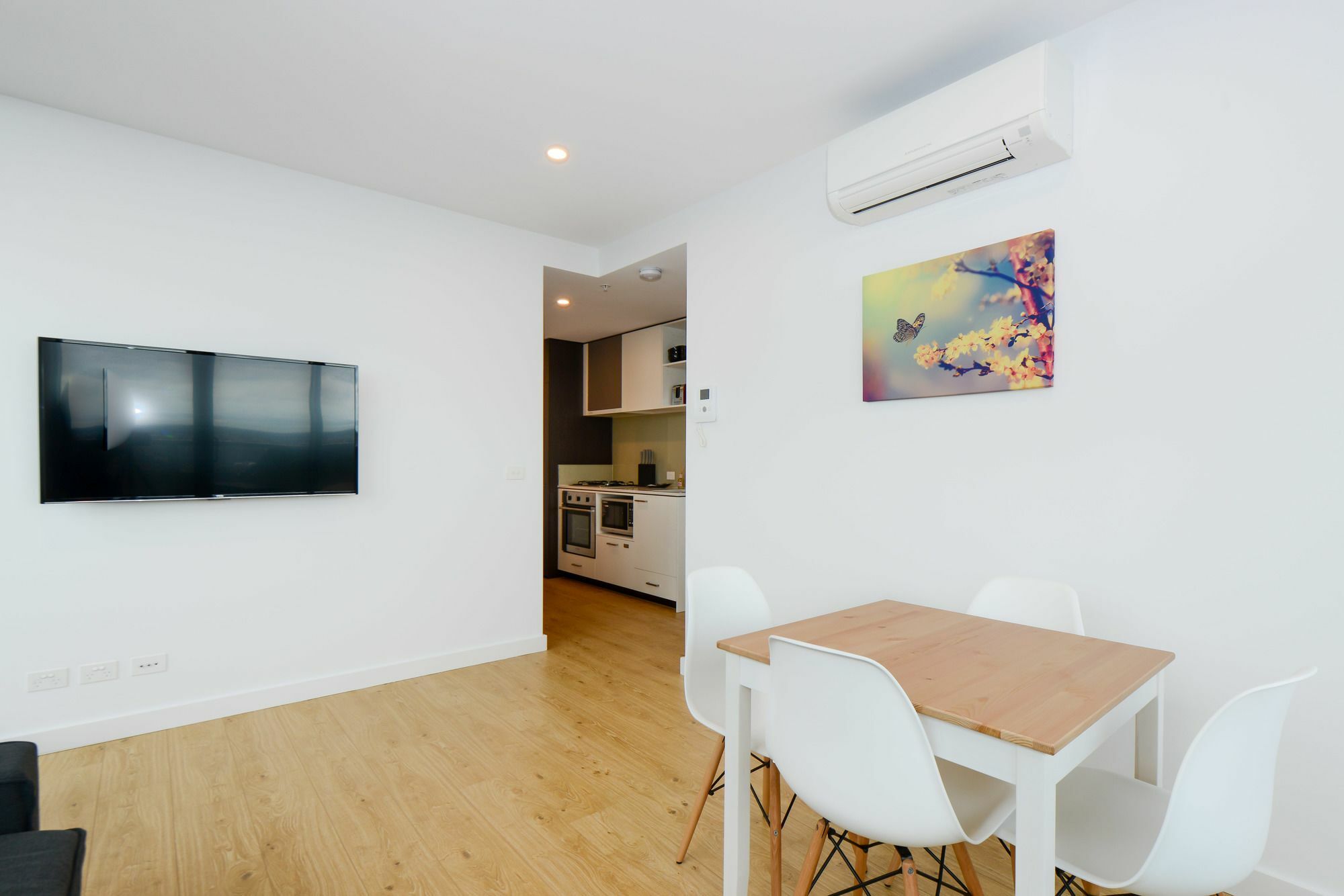 Urbanminder @ Opus Apartment - Melbourne — Photos 2